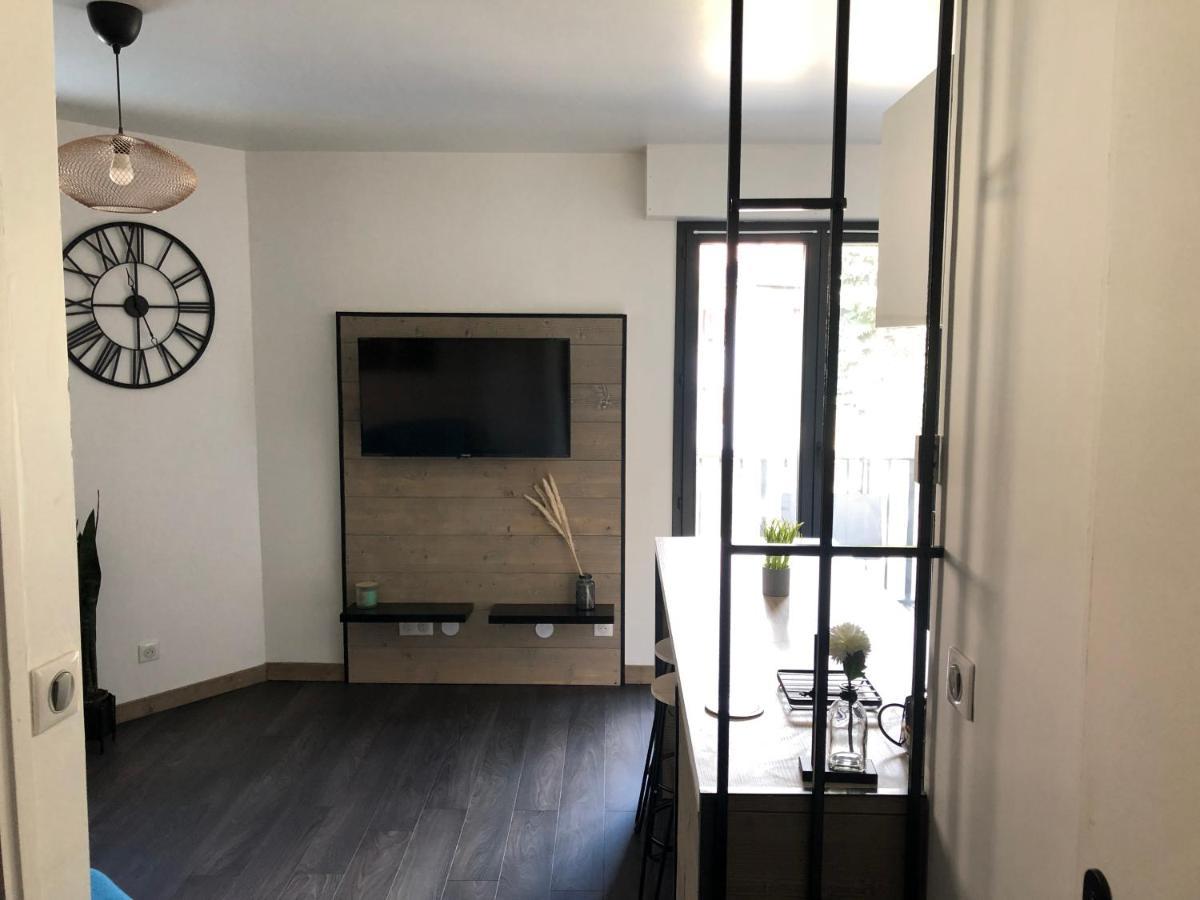 Appartement Cosy Proche De La Gare Saint-Jean-de-Maurienne Exteriör bild